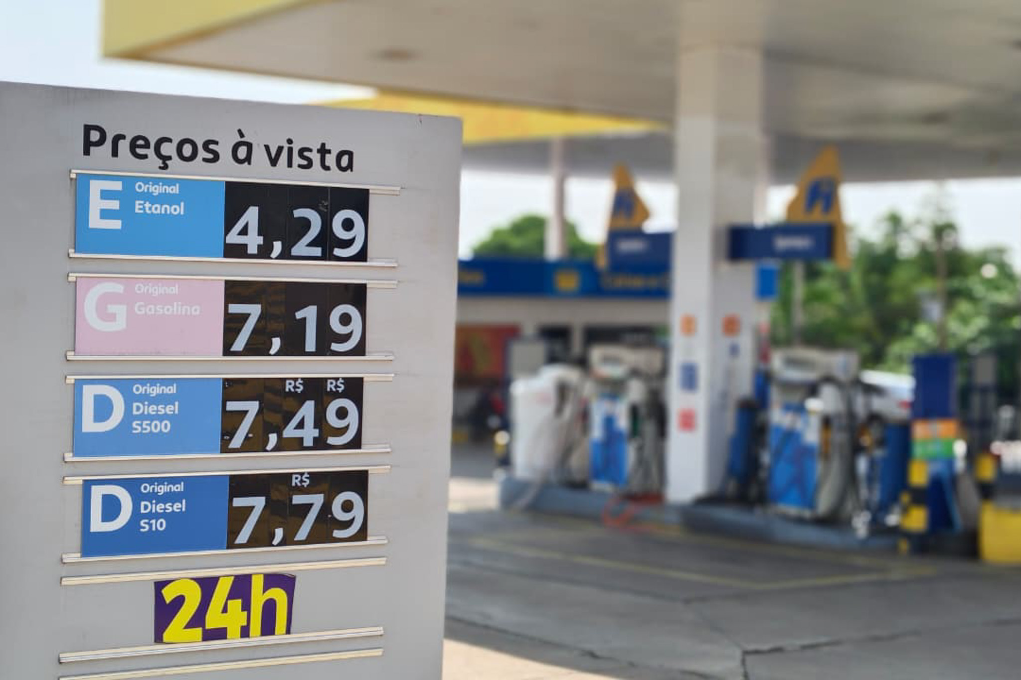 Procon de Várzea Grande e de Mato Grosso fiscalizam preços em 34 postos de combustíveis