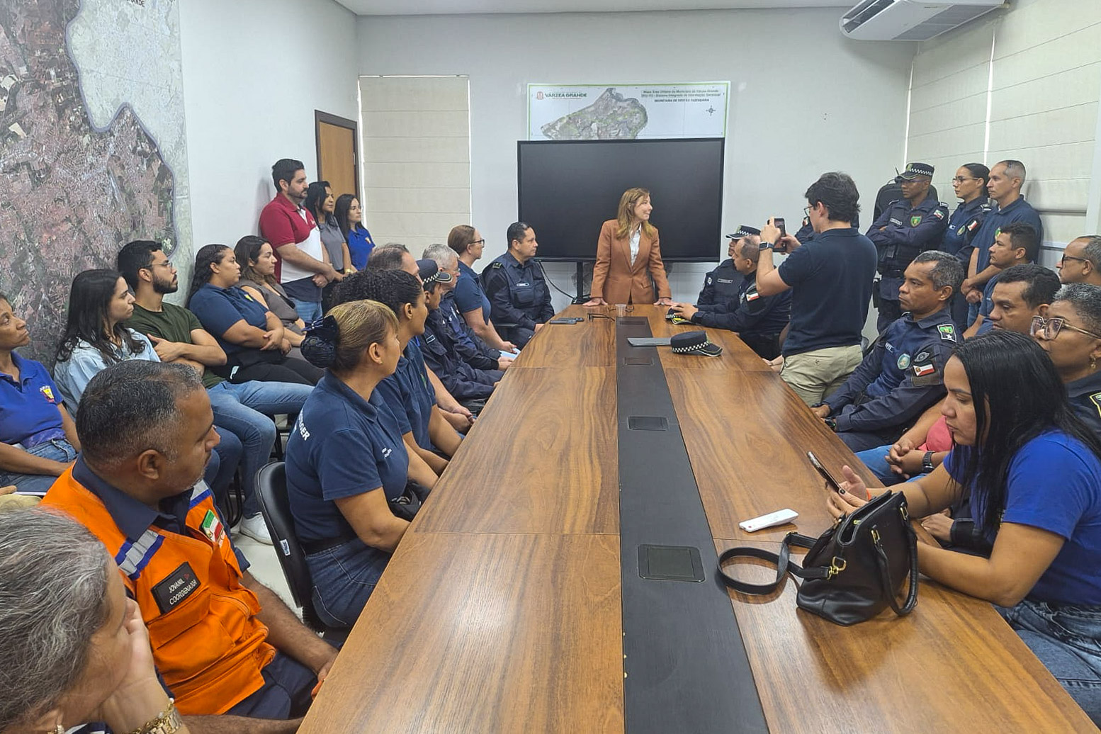 Foto 1 da galeria