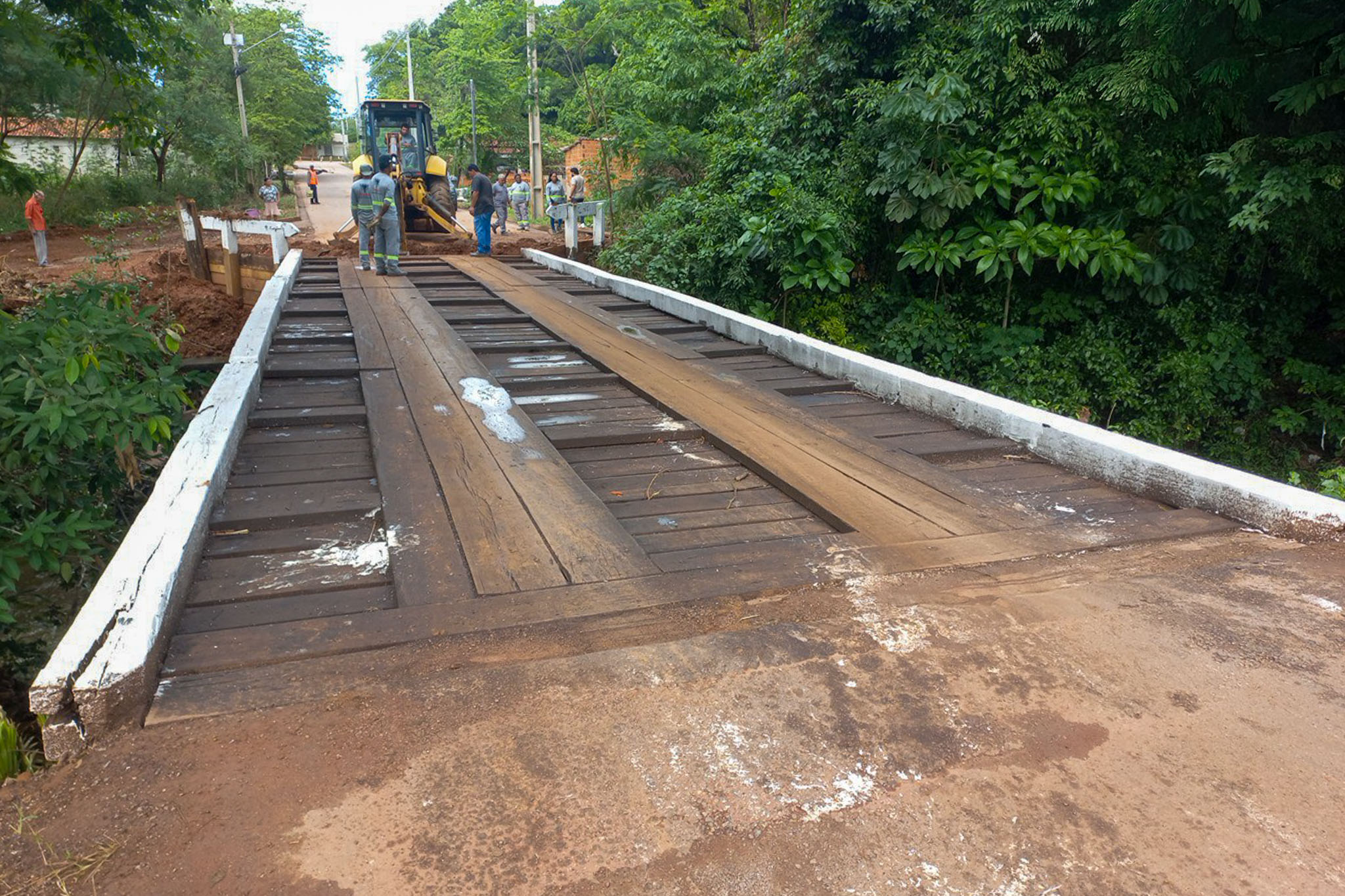 Recuperação da ponte entre Ikaray e Parque Del Rey avança em Várzea Grande