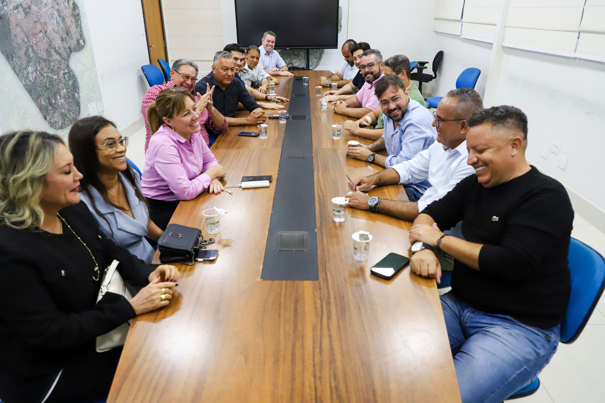 Foto 1 da galeria
